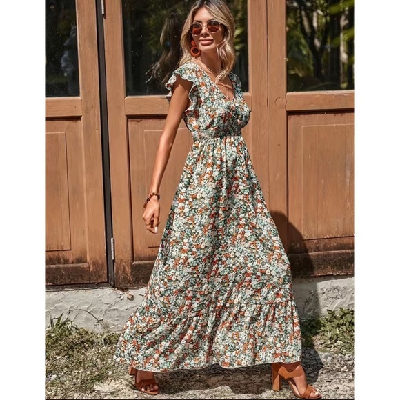 Women’s Ditsy Floral Ruffle Trim V Neck Smocked Waist Boho Maxi Dress NWT - Picture 3 of 8